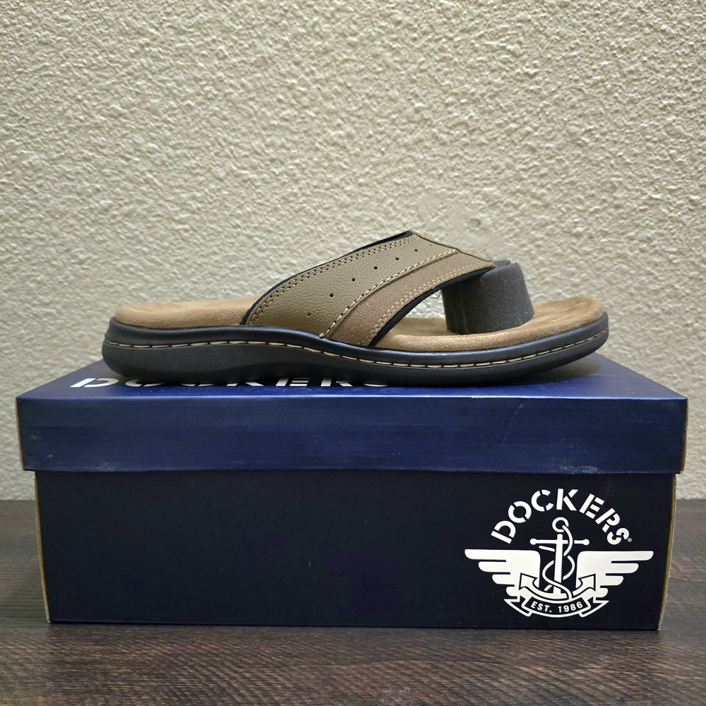 Dockers Men's Laguna‎ Tan Brown Flip Flop Sandals NWT Size 11